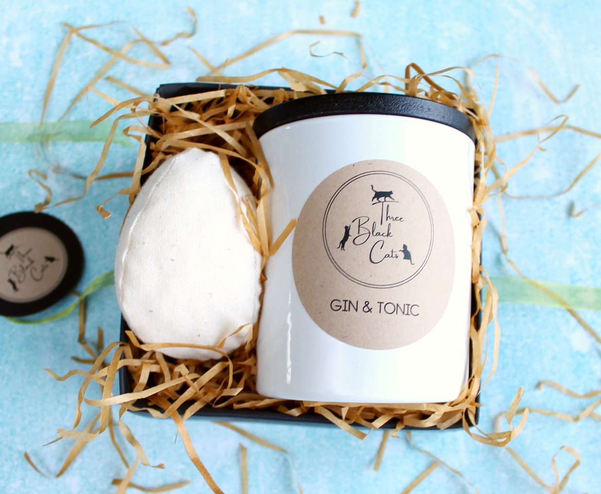 Presentset med Gin & Tonic-ljus och tygägg